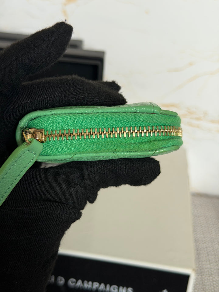 CHANEL 21P series 31 Green Caviar LGHW Zippy Coin Purse