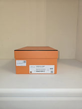 Load image into Gallery viewer, Hermes Chypre Sandals size EU 44.5
