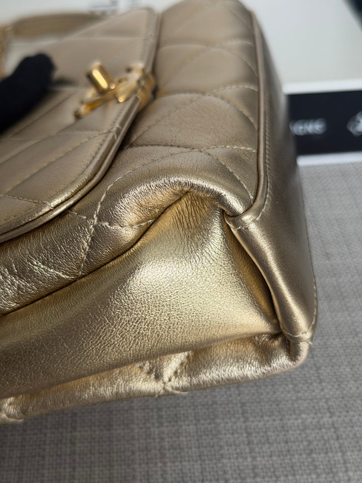 CHANEL Gold Metallic Lambskin CC Crystal Logo Chain Flap Bag 2022