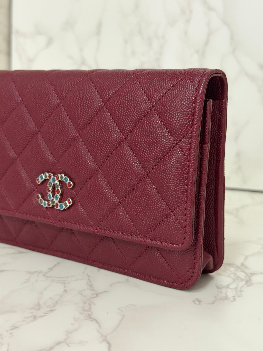 CHANEL 2024 Burgundy Caviar SHW Classic Wallet on chain (WOC) with crystal CC Logo