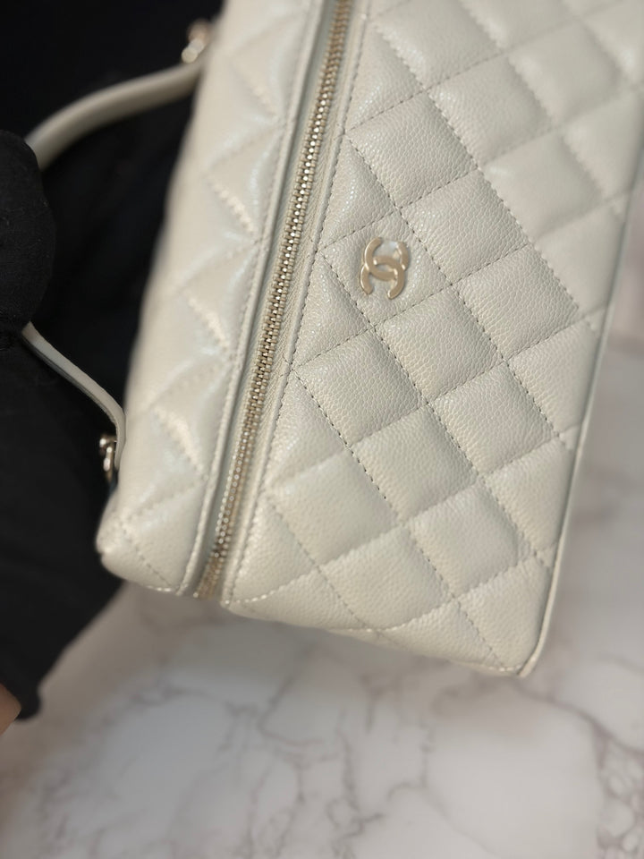 CHANEL 25B 2025 Light Grey Caviar LGHW Long Vanity Bag with Detachable Chain