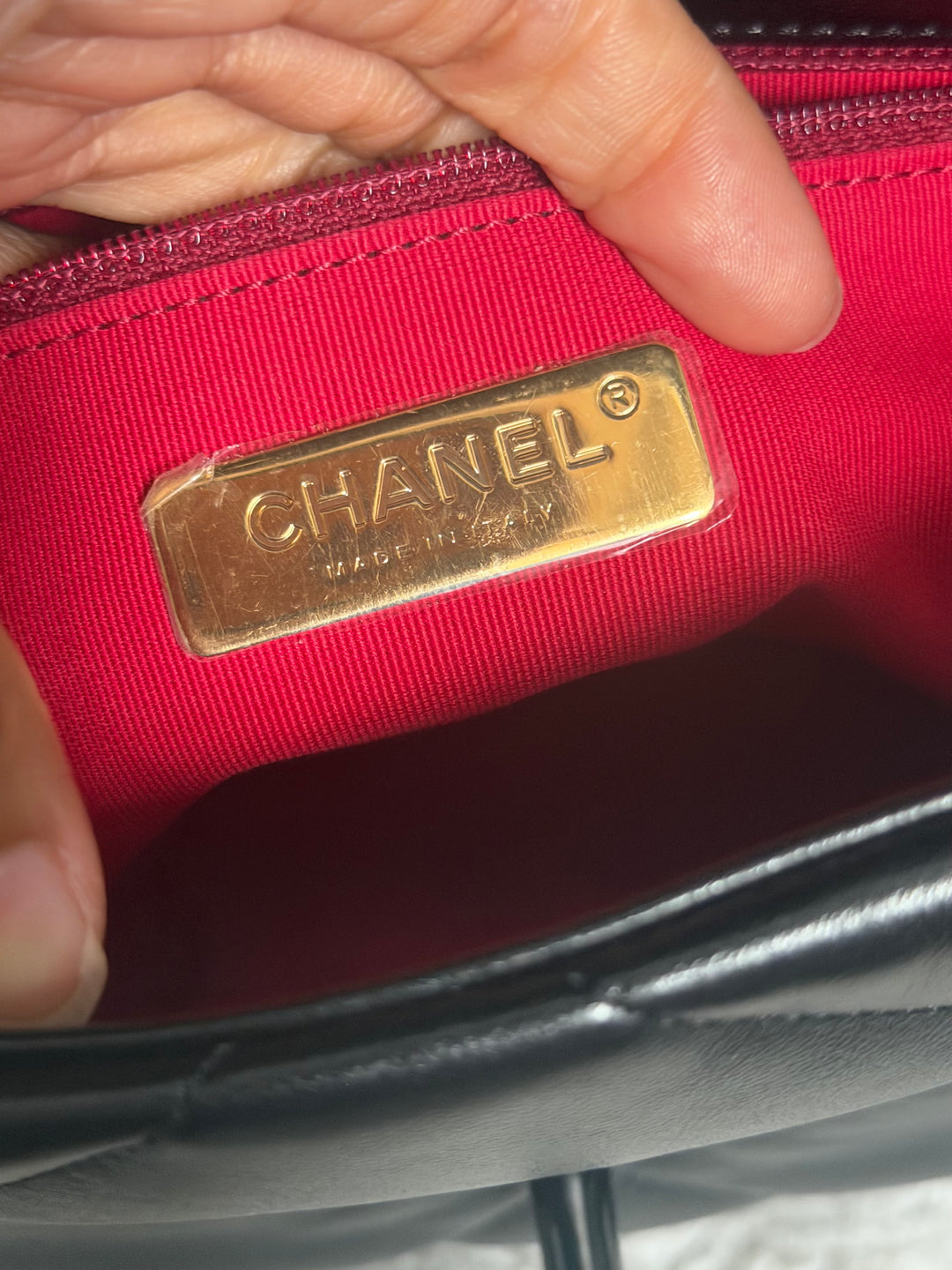 CHANEL 22P So Black 19 Black Lambskin Flap Bag size Small 2022