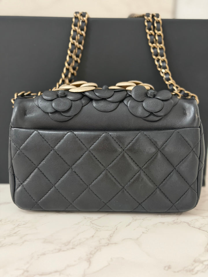 CHANEL series 21 Black Metallic Gold Camellia Flower Lambskin Mini Rectangular Flap Bag with Vintage GHW