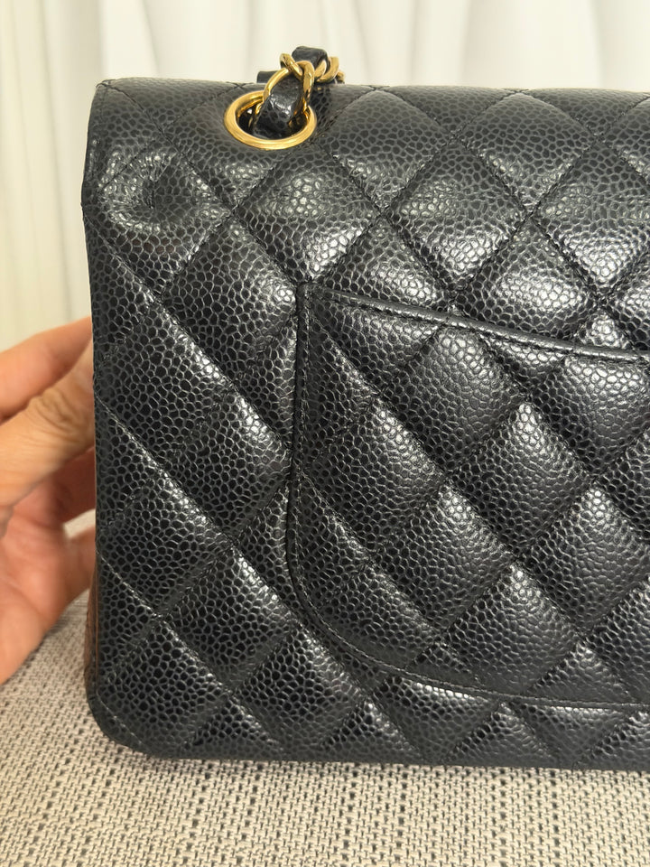 CHANEL 2022 Black Caviar GHW Timeless Classic Medium ML 11.12 Double Flap Bag