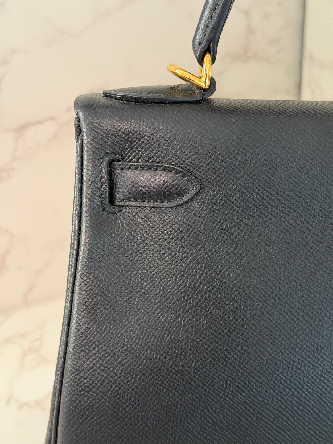 Hermes Noir/Black Epsom Leather GHW Kelly 28 stamp N 2010