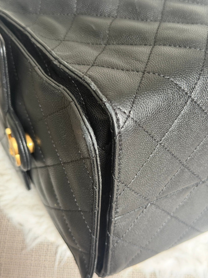 CHANEL Black Caviar aged GHW 25 Hobo Bag size Medium with detachable pouch 2025