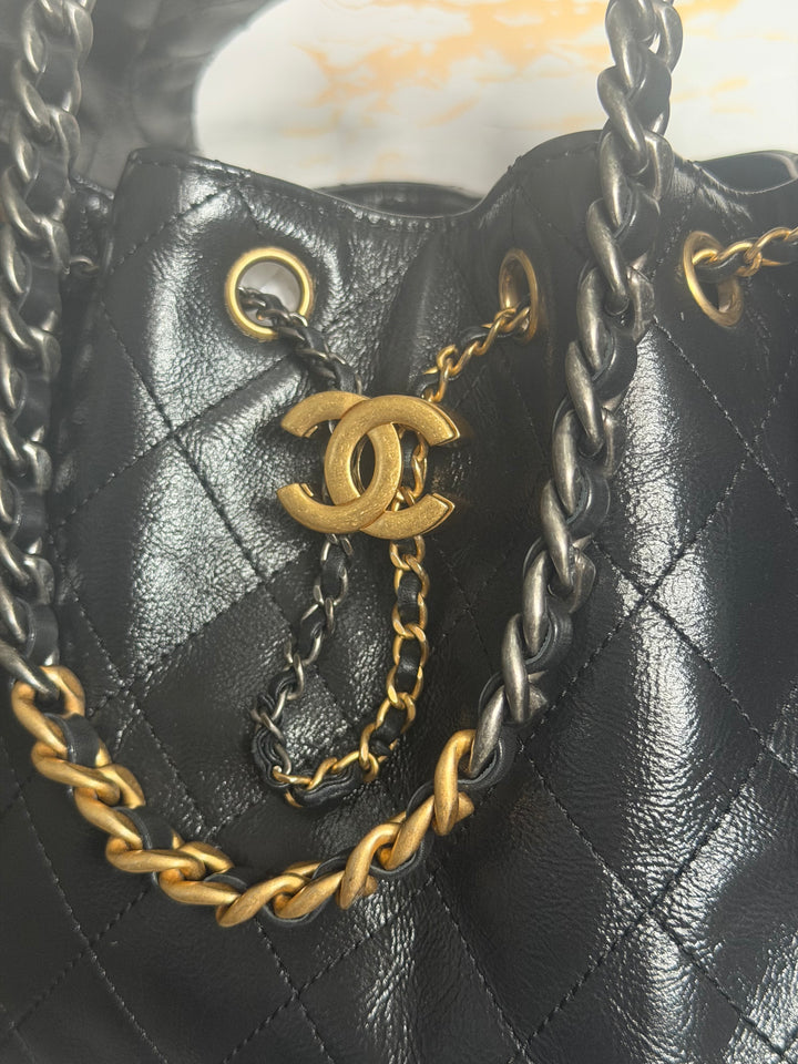 CHANEL Black Shiny Calf Skin Mixed Hardware 25 Hobo Bag size SMALL 2025/2026