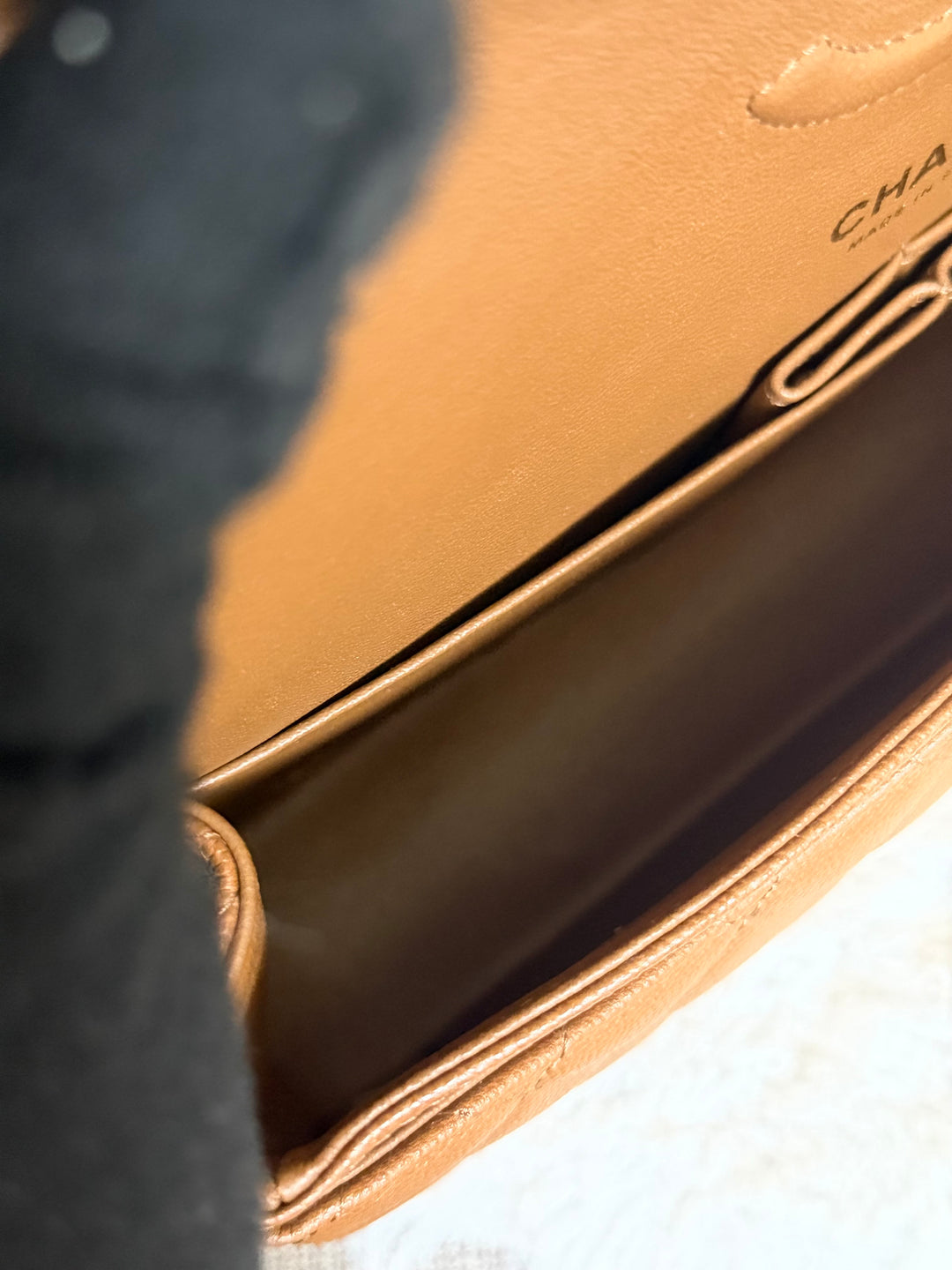 CHANEL 17C Brown Caramel Caviar LGHW Medium ML Timeless Classic Double Flap Bag 2016/2017