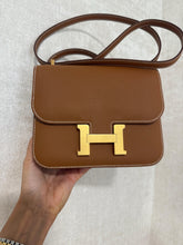 Load image into Gallery viewer, HERMES Constance 18 Gold Epsom Leather GHW Flap bag Stamp B 2023
