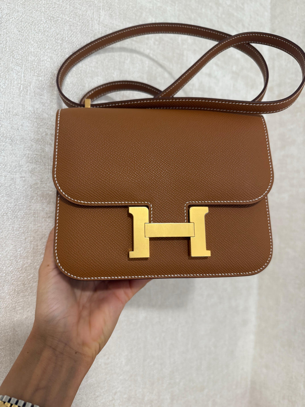 HERMES Constance 18 Gold Epsom Leather GHW Flap bag Stamp B 2023