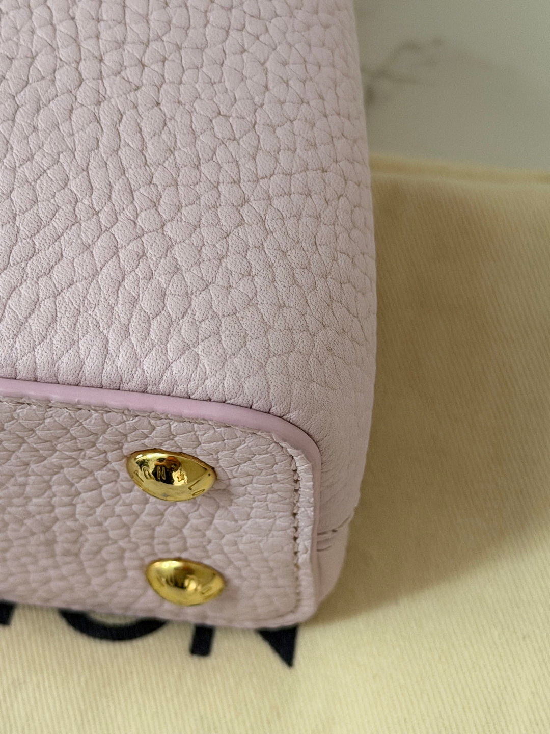 LOUIS VUITTON LV Mini Capucines In Guimauve Marshmallow Pink