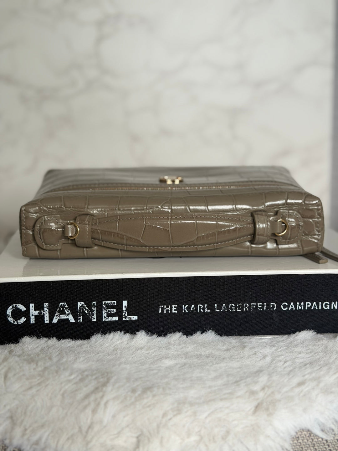 CHANEL 26A Etoupe Khaki Croc Embossed Calf skin LGHW LP Long Vanity size Medium 23 cms with detachable chain 2026