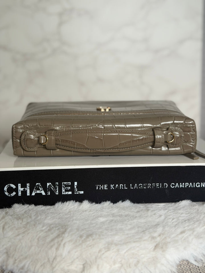 CHANEL 26A Etoupe Khaki Croc Embossed Calf skin LGHW LP Long Vanity size Medium 23 cms with detachable chain 2026