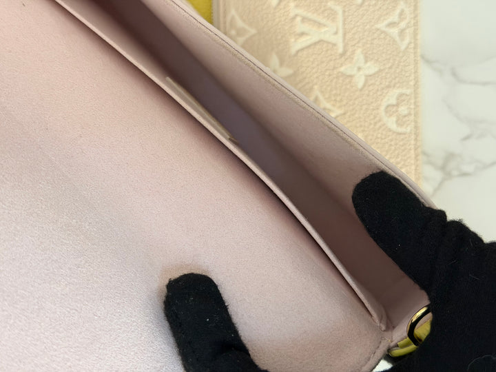 LOUIS VUITTON LV Pochette Felicie 2022 Pink/Beige/Yellow Emprinte Leather