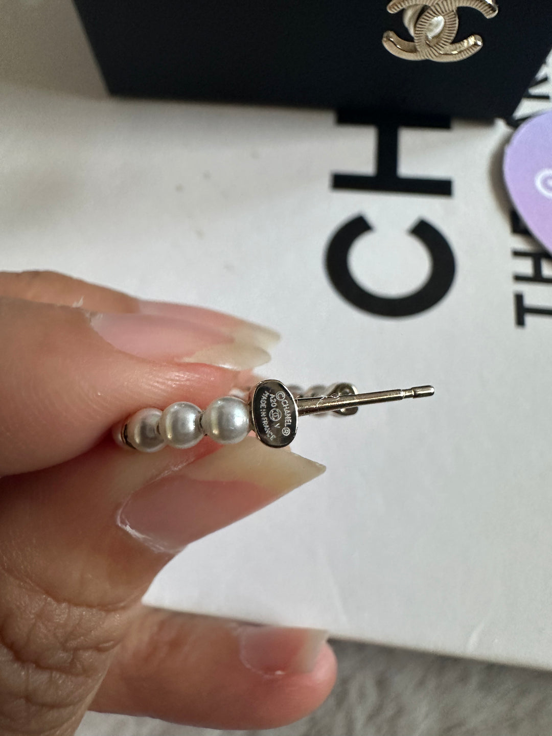 Chanel 20A Pearl LGHW Earrings