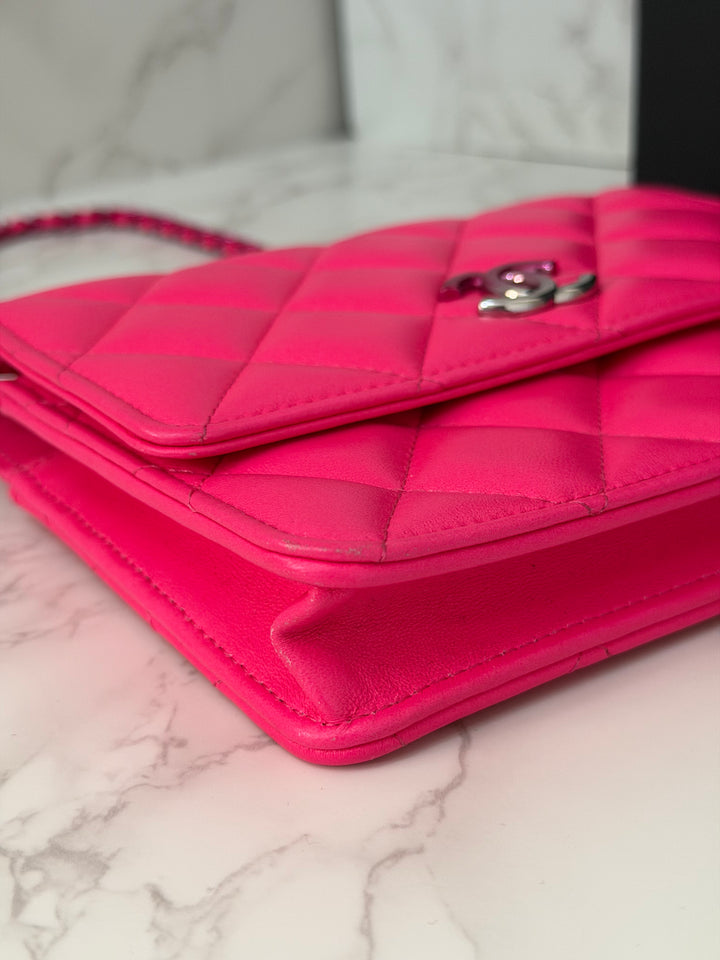 CHANEL 24C 2023/2024 Bright Hot Pink Ombré Hardware Square Wallet on Chain (WOC)