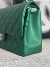 Load image into Gallery viewer, Chanel series 25 18S 2018 Spring/Summer Collection Pearly Emerald Green Caviar Champagne GHW Jumbo Timeless Classic Double Flap Bag
