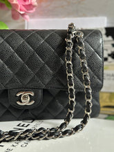 Load image into Gallery viewer, Chanel Series 18 (2014) Black caviar Silver hardware Medium ML Timeless Classic Double Flap Bag
