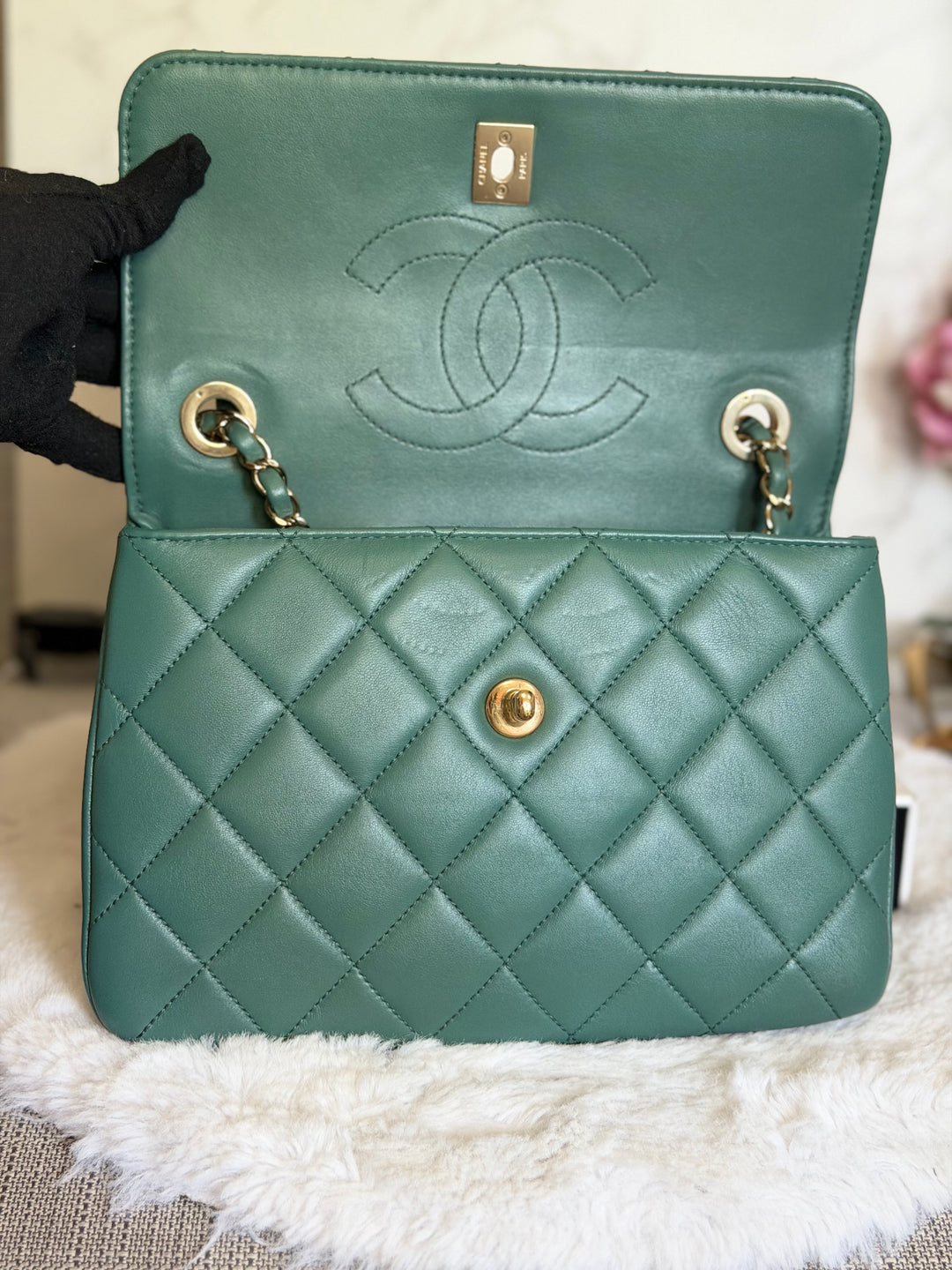 CHANEL series 26 Green Lambskin LGHW Small Trendy CC Top Handle Flap Bag 2018