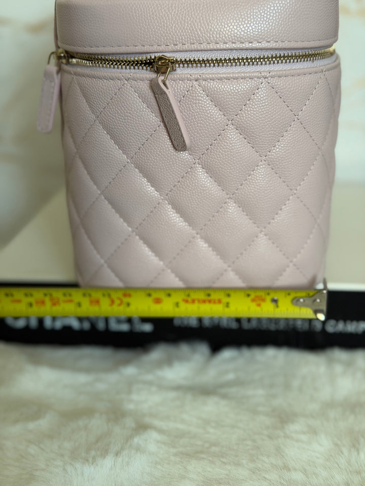 CHANEL series 31 21S Lilac undertone Pink Caviar Vanity Make Up Case 2021