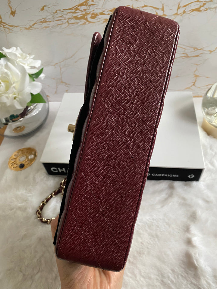 CHANEL 21B Collection Burgundy Caviar LGHW Medium M/L Timeless Classic Double Flap Bag 11.12