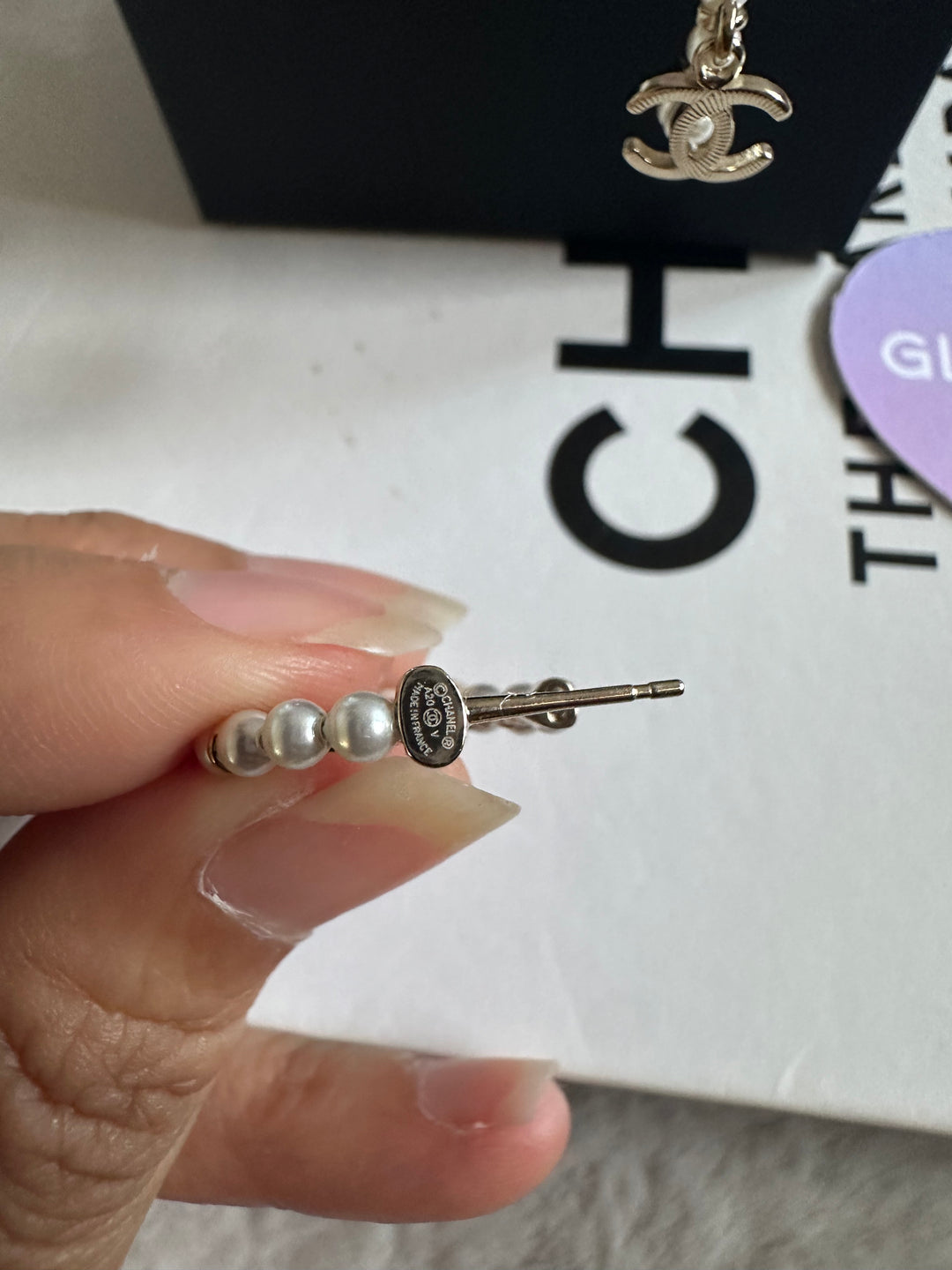 Chanel 20A Pearl LGHW Earrings