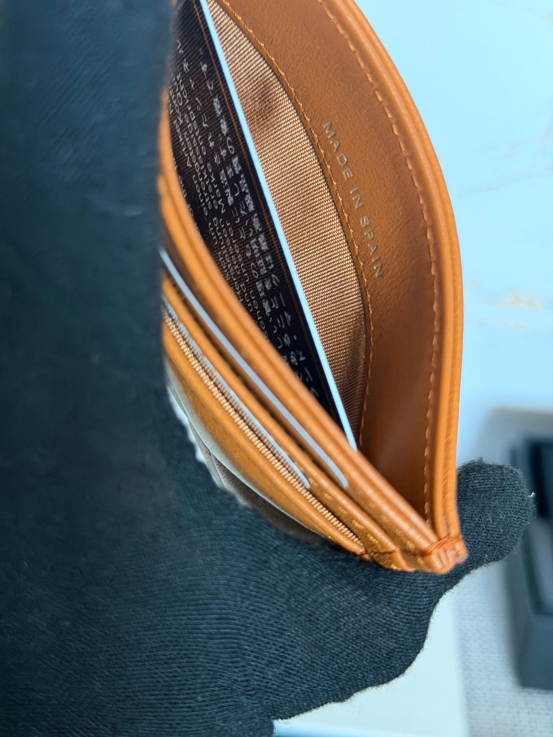 CHANEL 21A Pumpkin Spice Lambskin 19 Flat Card Holder 2021