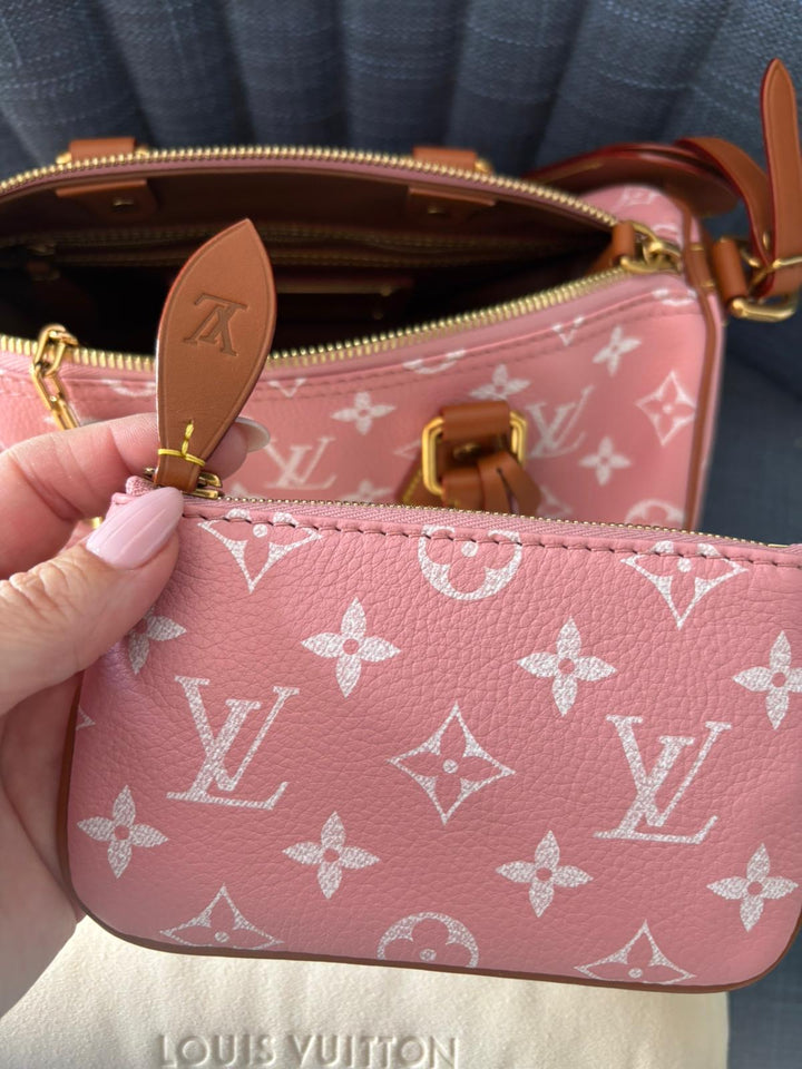 LOUIS VUITTON LV Speedy P9 Bandoulière 25 Bag in Sakura Pink With Dark Vanchetta Rare SOLD OUT