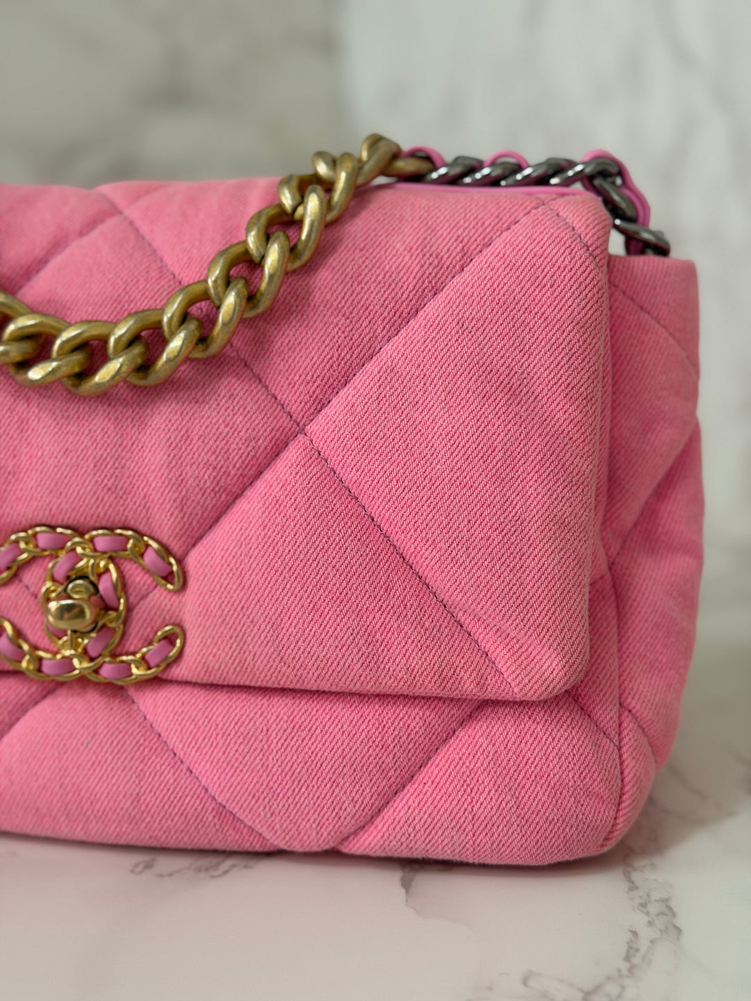 CHANEL 21S 2021 series 31 Pink Denim 19 size Small Flap Bag