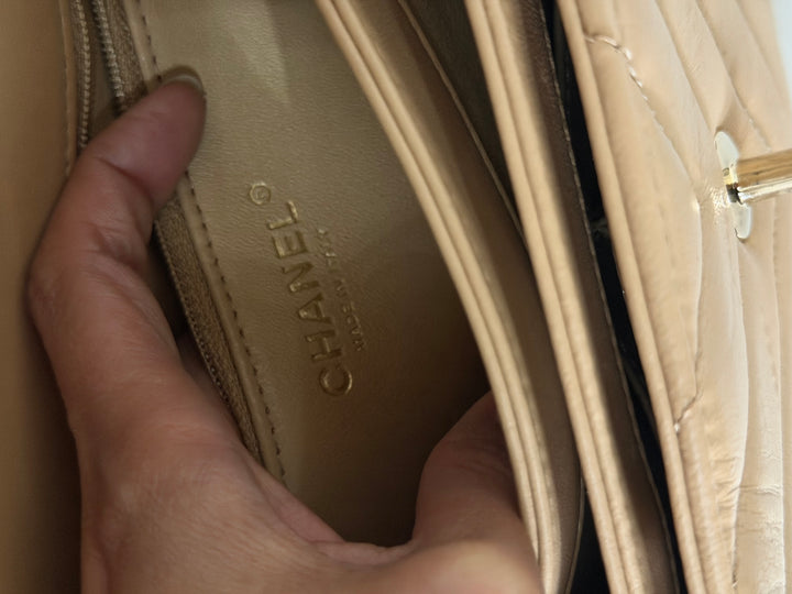 CHANEL series 27 2018 Dark Beige Lambskin LGHW Trendy CC Flap Bag size Small with Top Handle and detachable strap