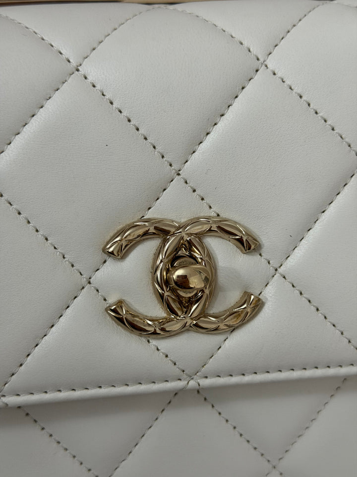 CHANEL 23S collection 2023 White Lambskin LGHW Trendy CC Flap Bag size Small with raised CHANEL Engraved Plate Top Handle