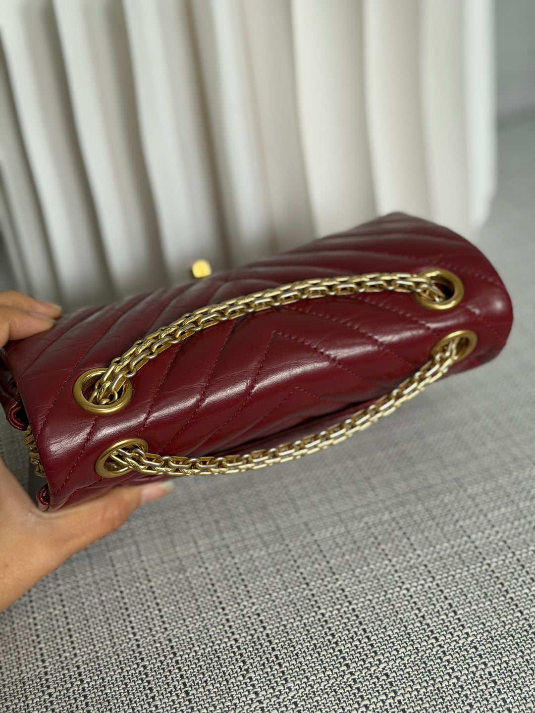 CHANEL 16A collection 2016 Series 23 Burgundy Calf skin Chevron Mini Reissue Flap Bag with Aged GHW