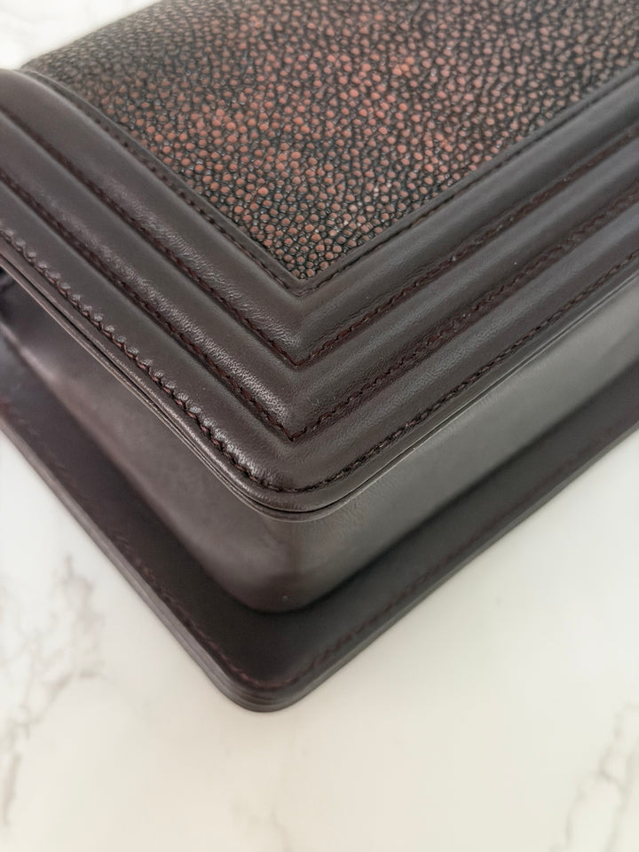 Chanel series 21 2015 Burgundy Lambskin Stingray SMALL Le Boy Flap Bag with Ruthenium HW