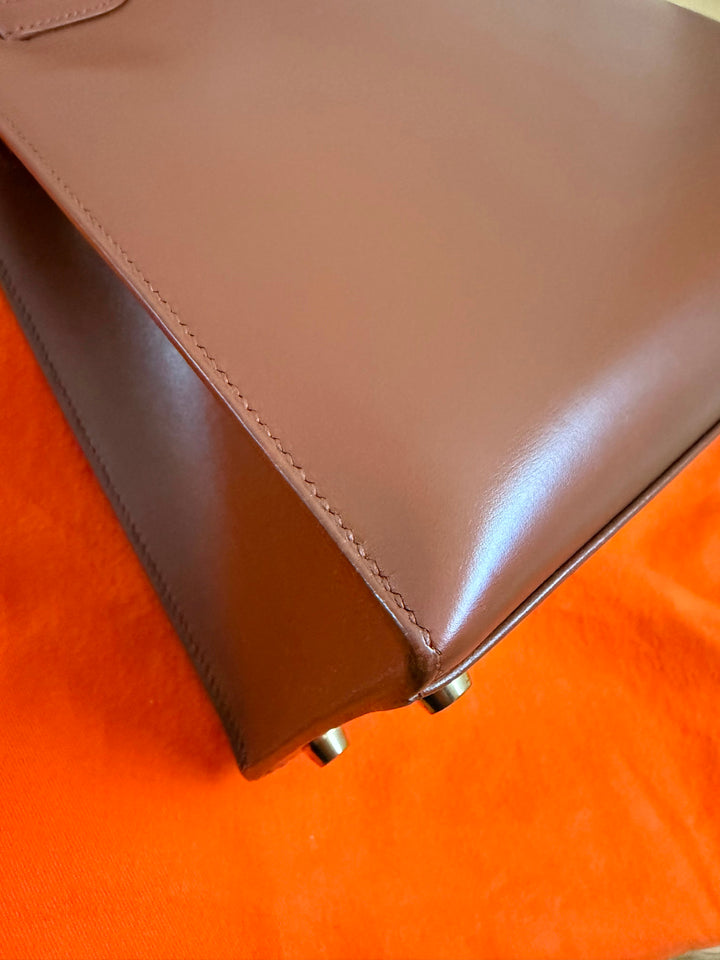 HERMÈS Kelly 32 Noisette Box leather GHW Stamp F in sq 2002 RARE