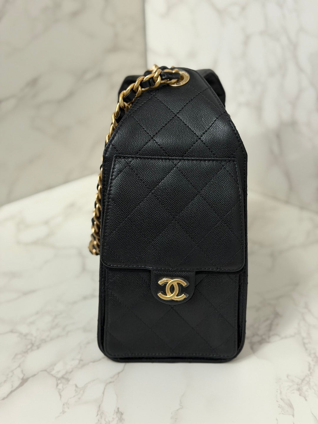 CHANEL 26C 2025/2026 Black Caviar Aged GHW 25 Hobo Bag size Small