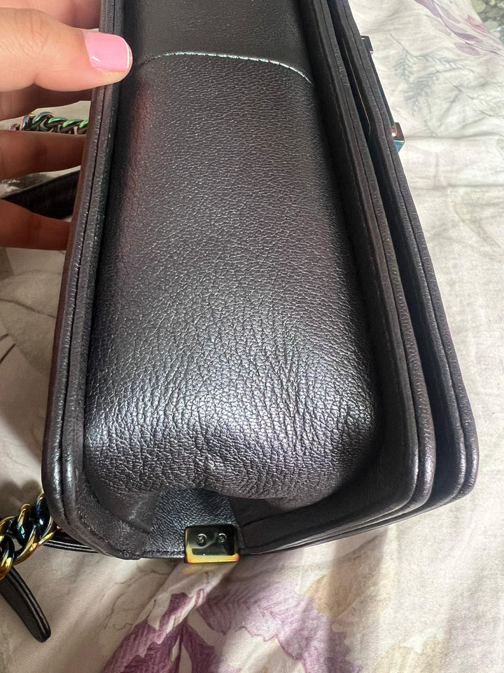 Chanel 16C 2016 Cruise collection series 21 Purple Iridescent Calf skin rainbow mermaid hardware Le Boy Old Medium Flap Bag