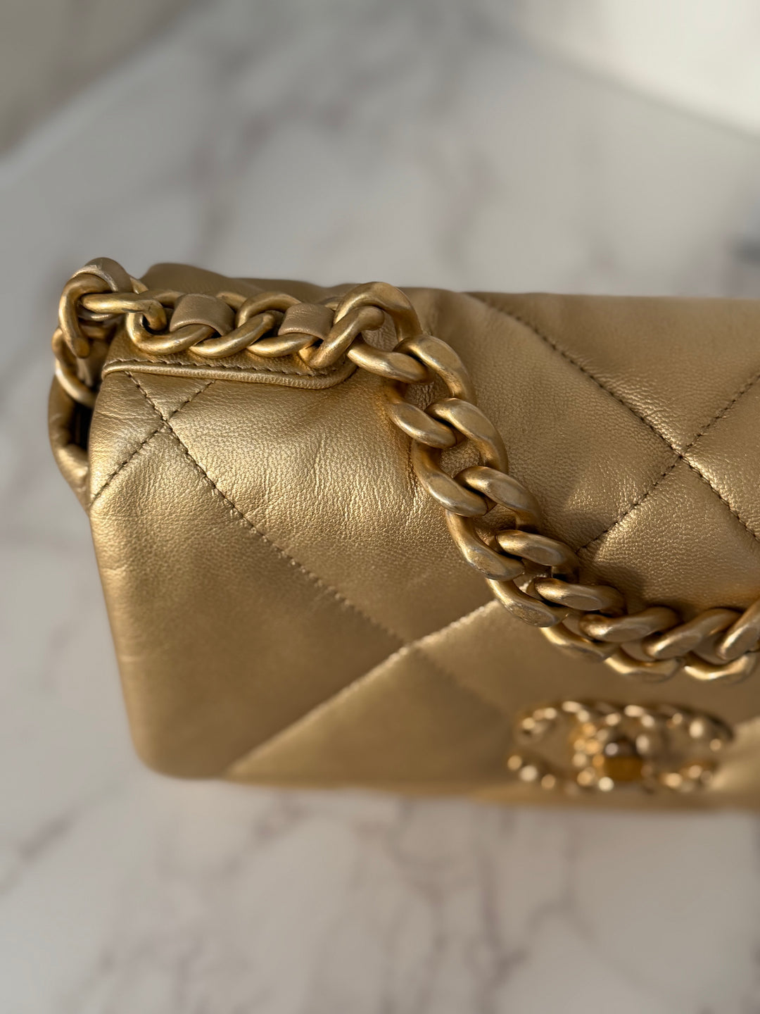 CHANEL series 30 2020 Gold metallic Goatskin 19 size Small with Mixed Hardware