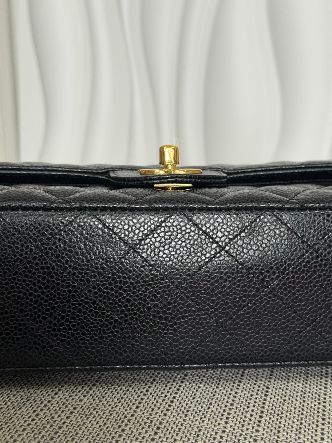 CHANEL 2022 Black Caviar GHW Timeless Classic Medium ML 11.12 Double Flap Bag