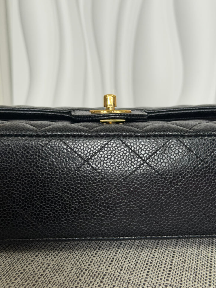 CHANEL 2022 Black Caviar GHW Timeless Classic Medium ML 11.12 Double Flap Bag