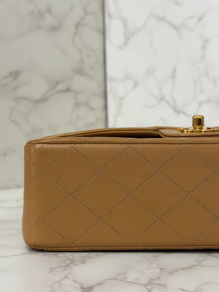 CHANEL series 4 Vintage 24K GHW Dark Beige Lambskin Timeless Classic Medium Double Flap Bag