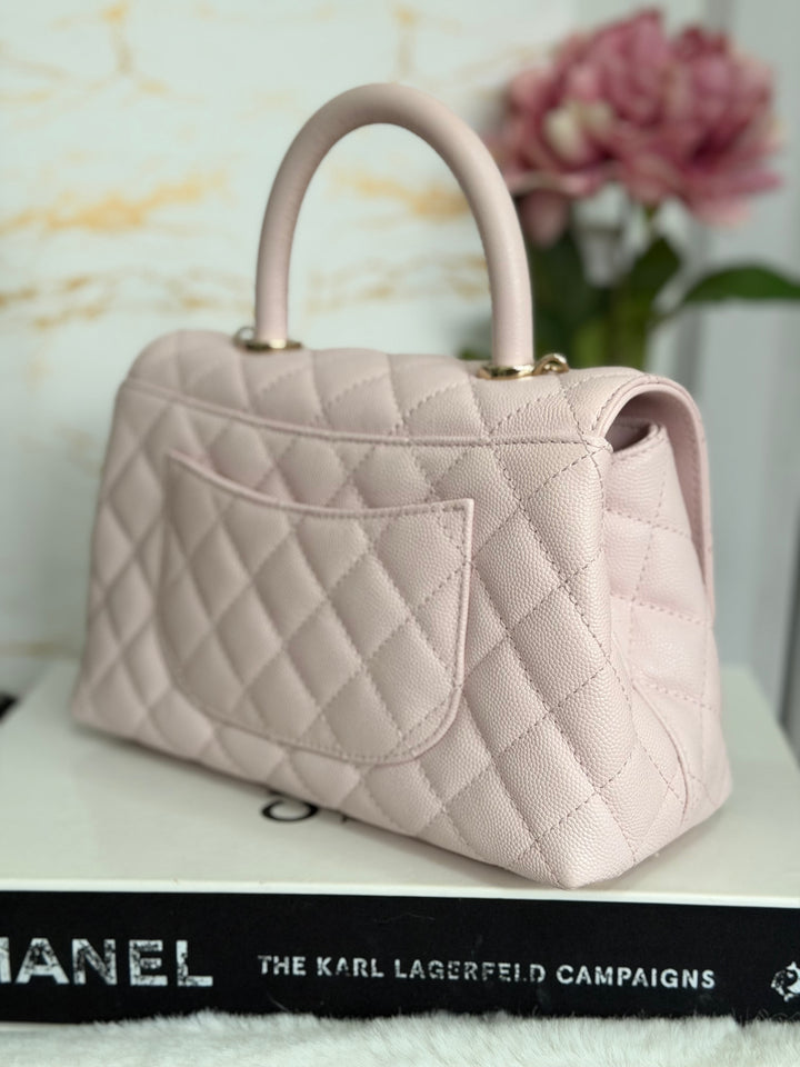 CHANEL 22P Sakura Pink Caviar LGHW Coco Handle Flap Bag with detachable strap 2022 size SMALL