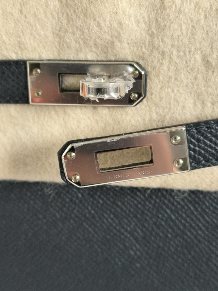 HERMÈS Kelly 25 Noir Black Epsom Leather Sellier PHW Stamp W 2025 NEW