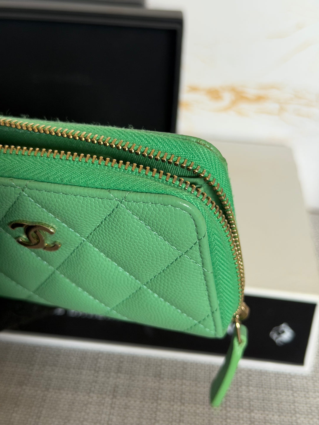 CHANEL 21P series 31 Green Caviar LGHW Zippy Coin Purse