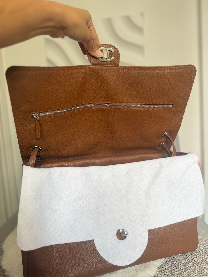 CHANEL 26A Camel Caviar SHW Maxi Flap Bag 38.5 cms Matthieu Blazy 2026