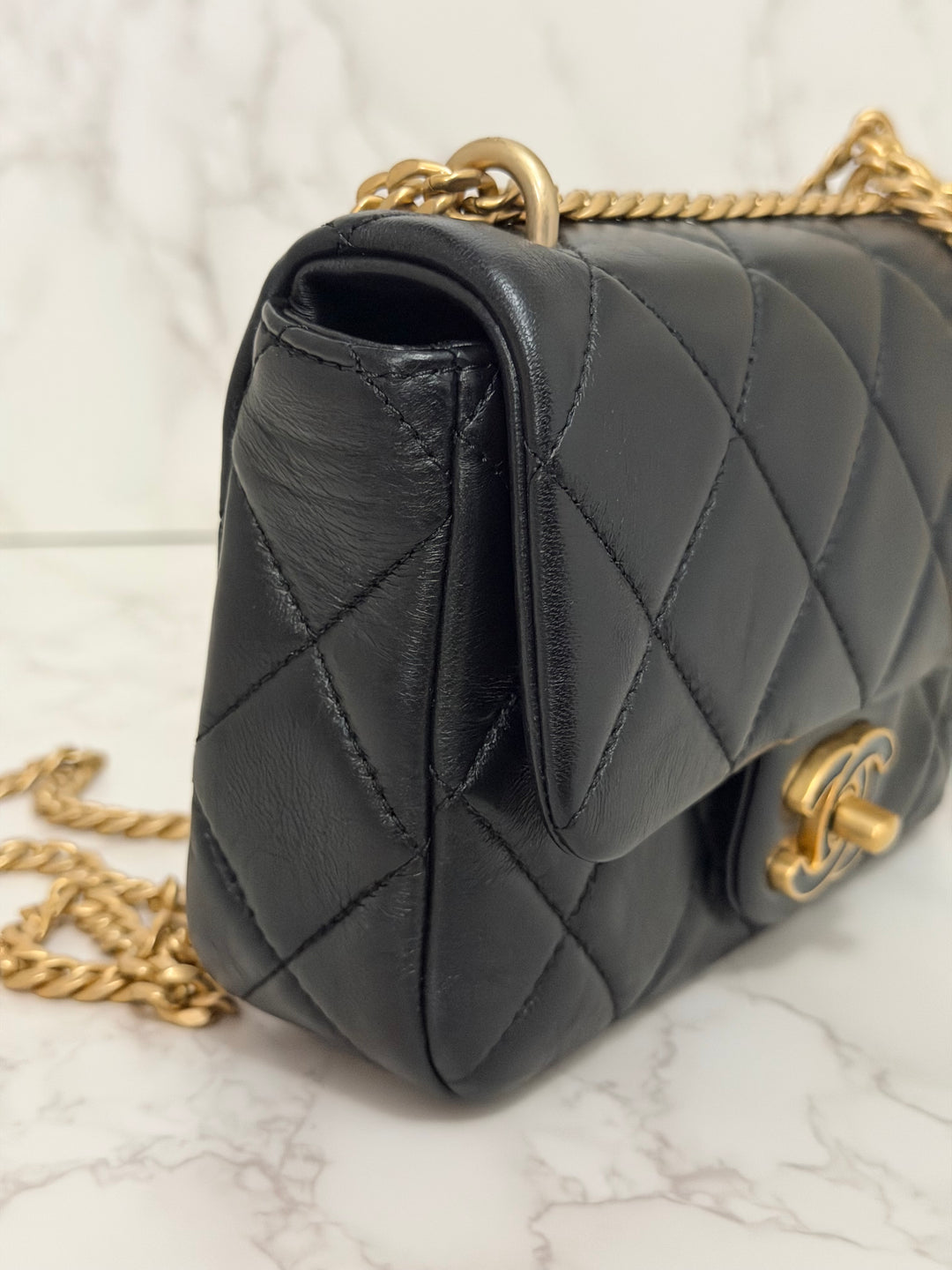 CHANEL Resin CC Black Lambskin Aged GHW Seasonal Flap Bag 2023