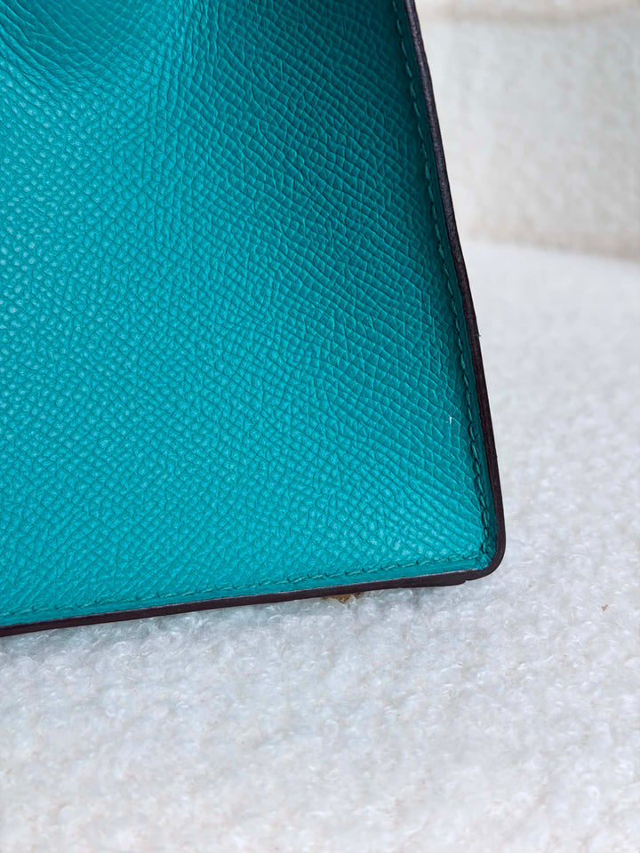 HERMÈS Kelly 28 Epsom Leather Sellier Special Order Bleu Paon GHW Stamp D 2019