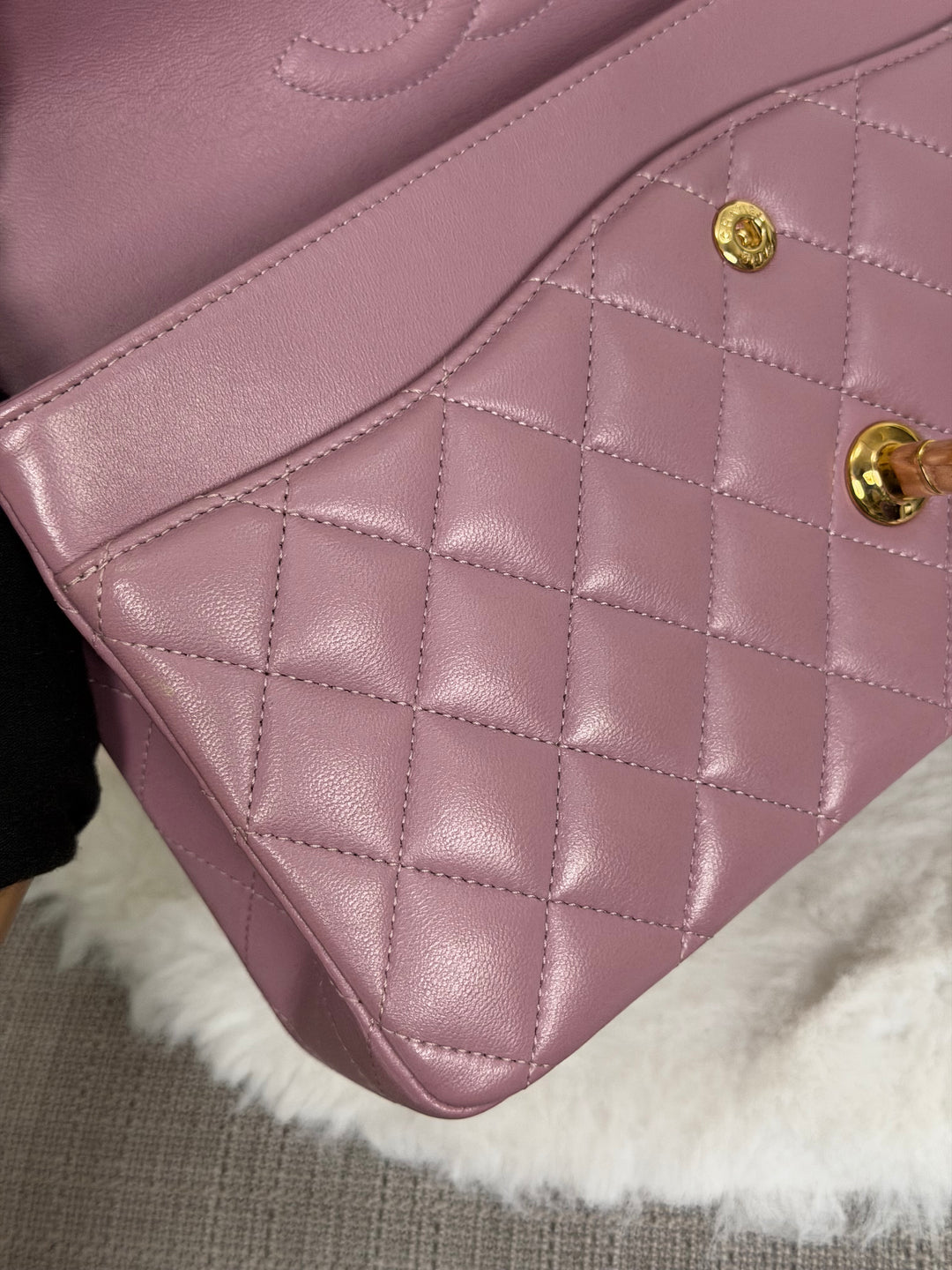 CHANEL series 21 Mauve Pink Purple Lambskin LGHW Medium ML Timeless Classic Double Flap Bag 2015