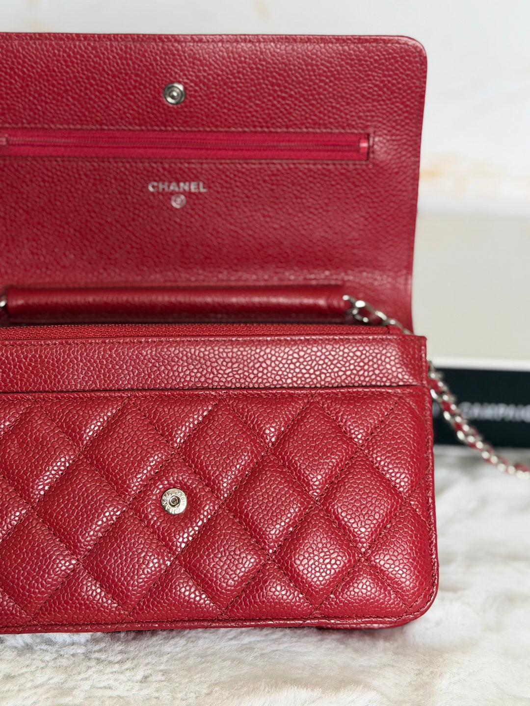 CHANEL series 19 Red Caviar Classic Wallet on chain (WOC) SHW 2014/2015