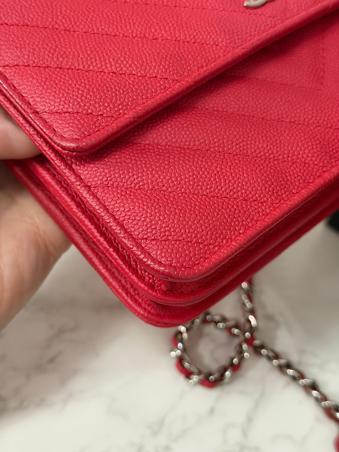 CHANEL series 25 2018 Dark pink chevron caviar SHW Square Wallet On Chain (WOC)