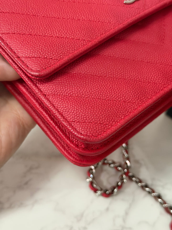CHANEL series 25 2018 Dark pink chevron caviar SHW Square Wallet On Chain (WOC)